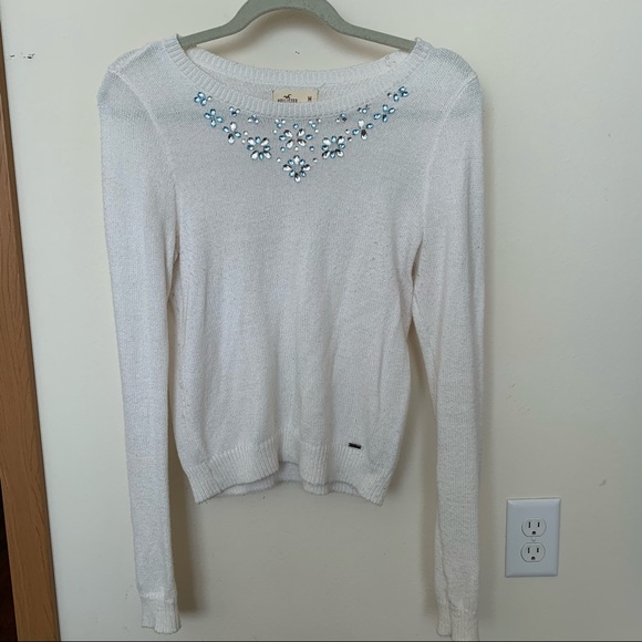 Hollister White Sweater - Picture 1 of 3